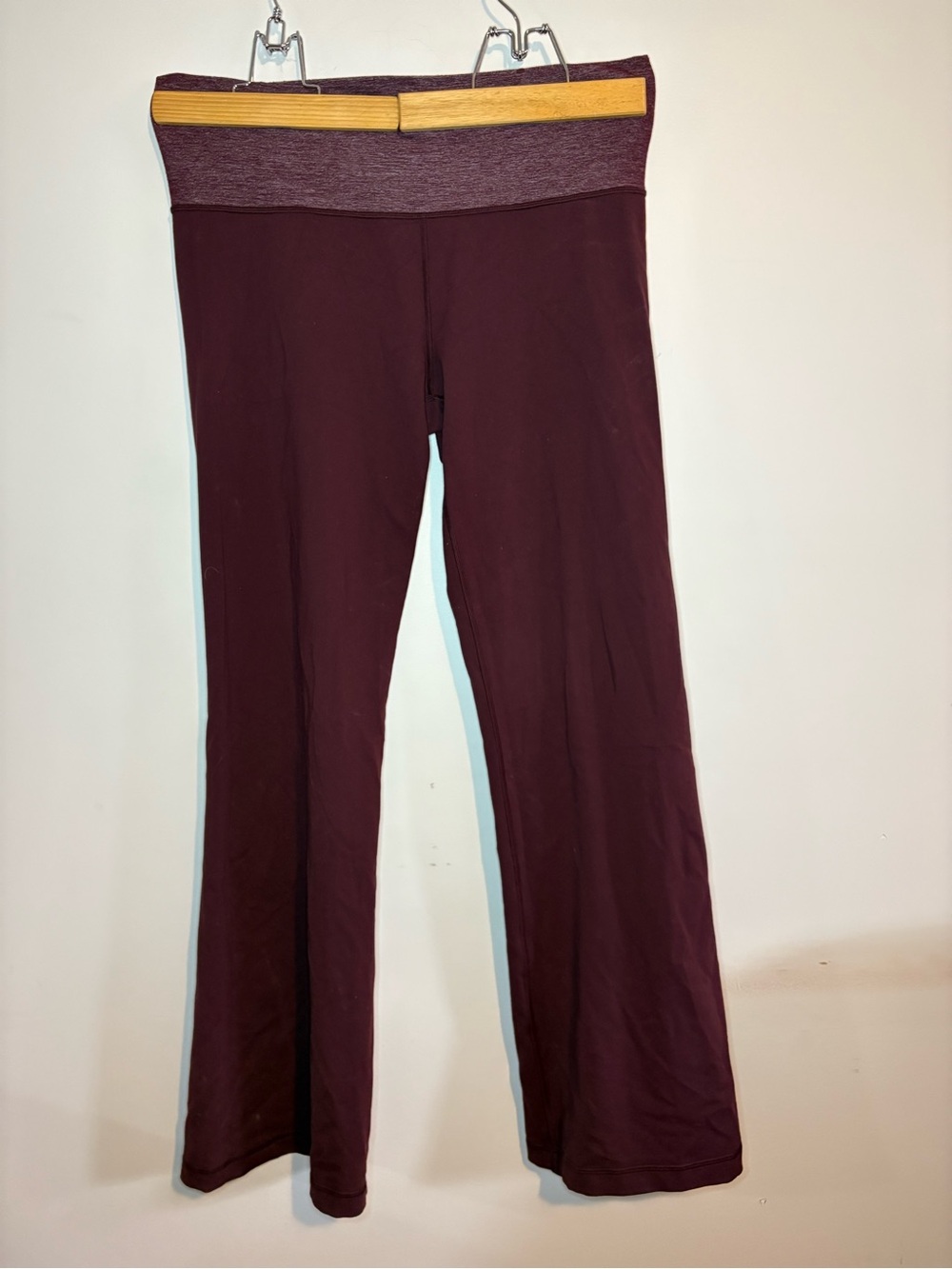 Lululemon Maroon Straight Leg Yoga Pants with Heathered Waistband (16in)